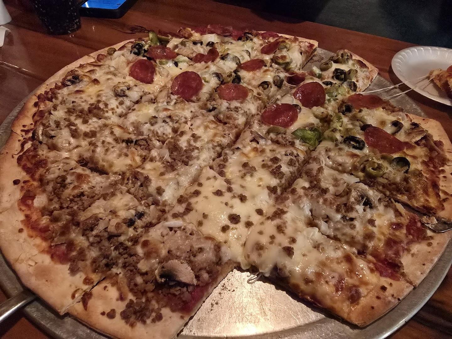 Carolyn's Country Pizzeria